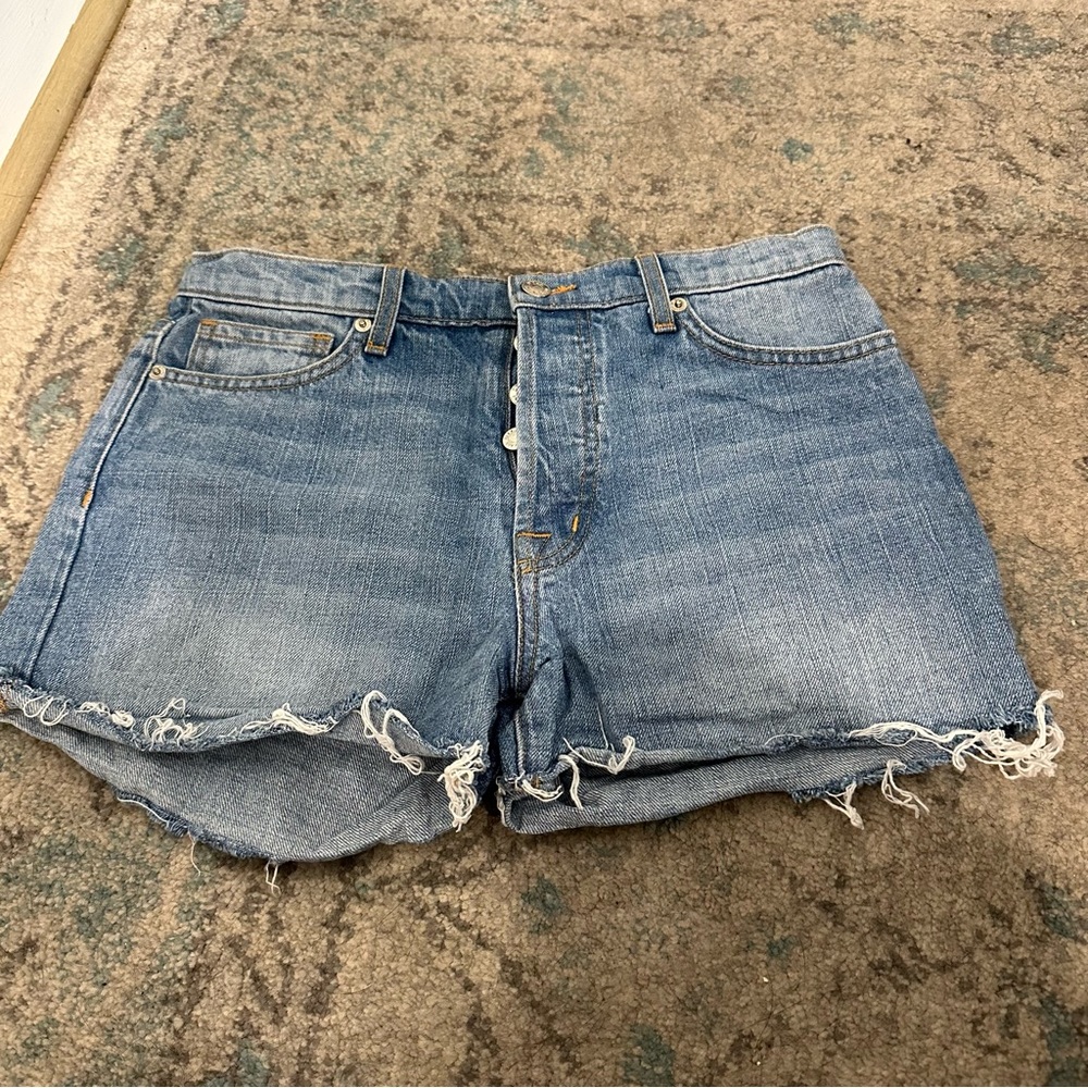 DTLA Denim Shorts Button up DTLA medium denim Jean shorts size 27 Women’s